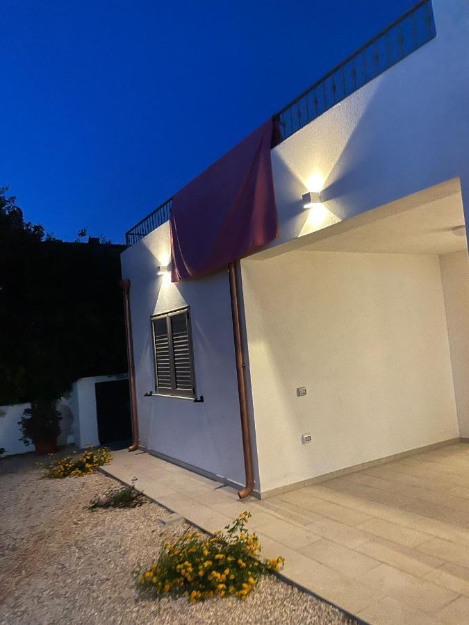 Chrisso Rooms Affittacamere 산테오도로 외부 사진
